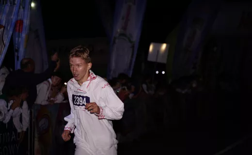 Pobiegli w strojach ludowych po zwycięstwo. Bieg Lachów i Górali rozpoczął 16. Festiwal Biegowy w Piwnicznej - 17